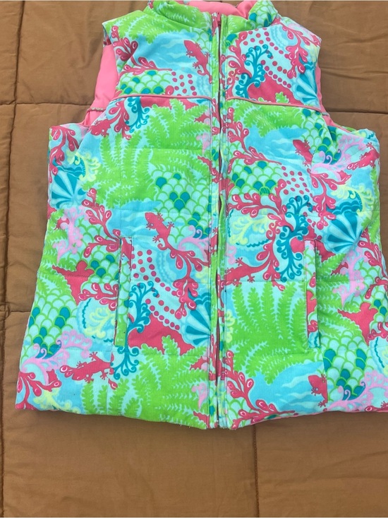 Lilly Pulitzer Other - Lilly Pulitzer Checkin In Gecko Print Reversible Quilted Puffer Vest Size 14